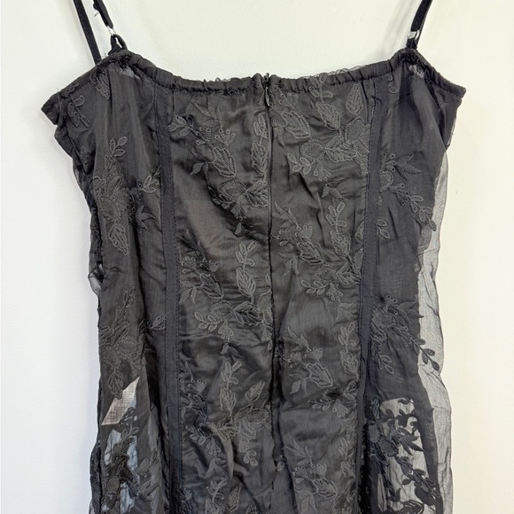 PrettyLittleThing Black Lace Binding Detail Strappy Sheer Jumpsuit - Picture 5 of 10